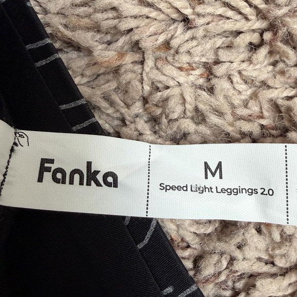 Fanka Speed Light 2.0 Leggings in Black Size Medium - Picture 12 of 15